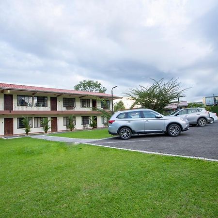 Condo'S Vista Al Volcan La Fortuna Exterior photo